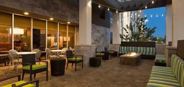 Hotel Home2 By Hilton Gilbert